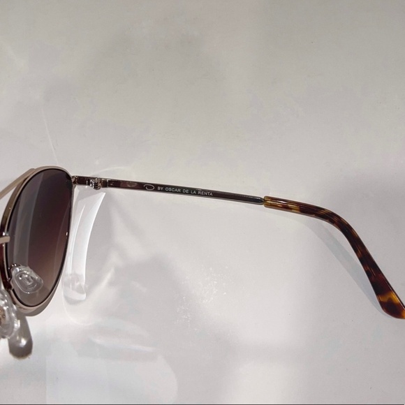 Pre-Owned O by Oscar De La Renta Aviator Olivia Brown Sunglasses O4059F main image 5